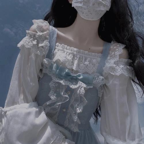 怪兽与女孩